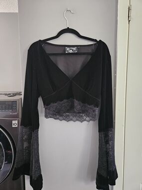 Killstar Black Velvet Lace-Trim Bell Sleeve Cropped V-Neck Top
